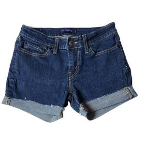 LEVI’S 535 legging shorts. Size 9 dark wash.
